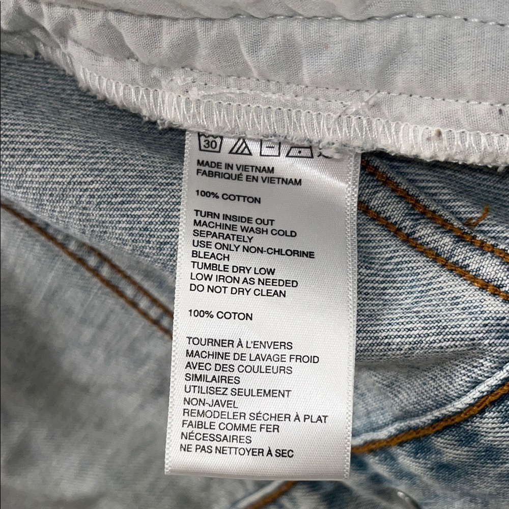 BDG Light Wash Blue Denim Jacket with Snake Embroidery Back - Picture 3 of 8